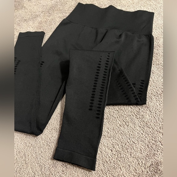 Jed North / Cutout Leggings / M-L - Picture 4 of 7